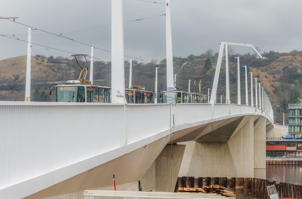 Rychleji za relaxem: Nový Dvorecký most usnadní cestu do Sauny Vltava! (Přehled změn od 18. dubna)